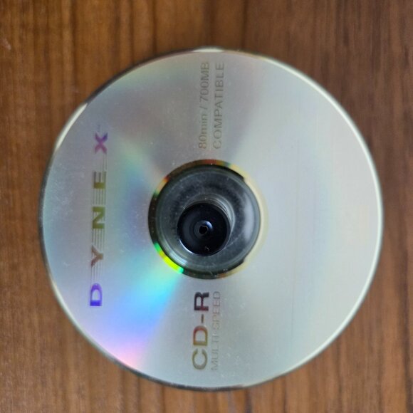 Lot of 26 NEW Dynex CD-R 52X 80 Min 700MB Recordable Compact Discs on spindle. - Picture 8 of 11